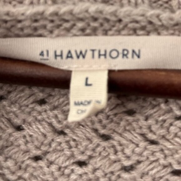 41 Hawthorn size Large Women’s sweater Knit Crochet - Picture 4 of 10